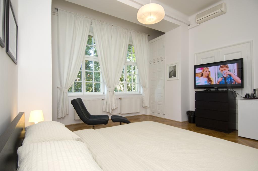 Galeria Rooms Liubliana Habitación foto