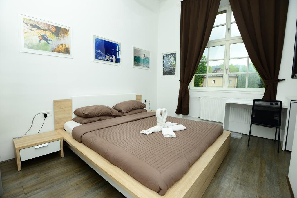 Galeria Rooms Liubliana Habitación foto
