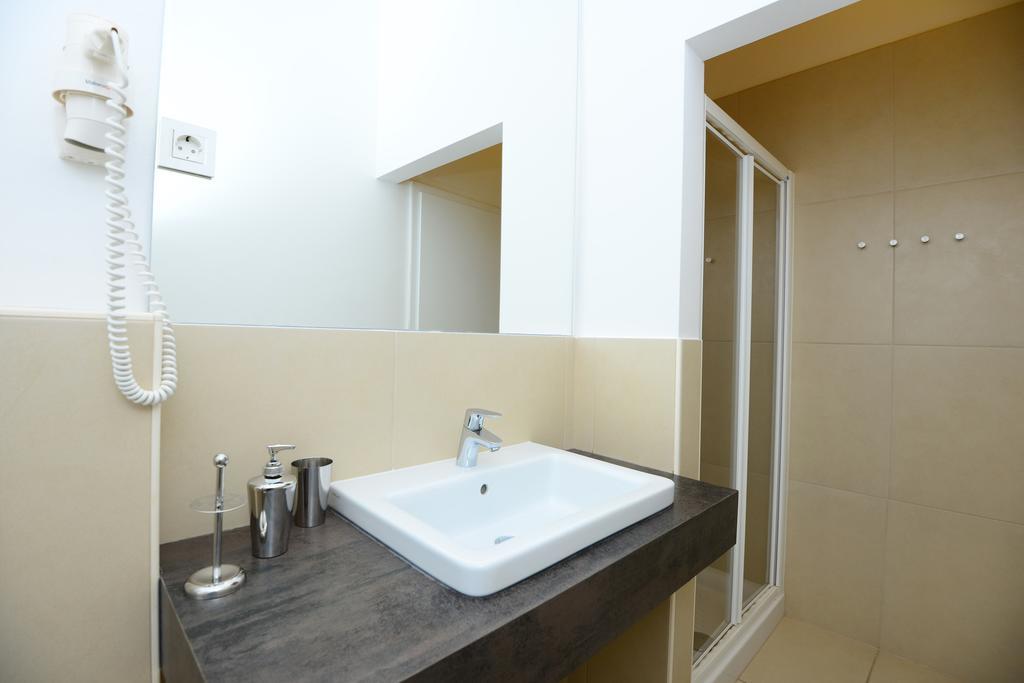 Galeria Rooms Liubliana Habitación foto